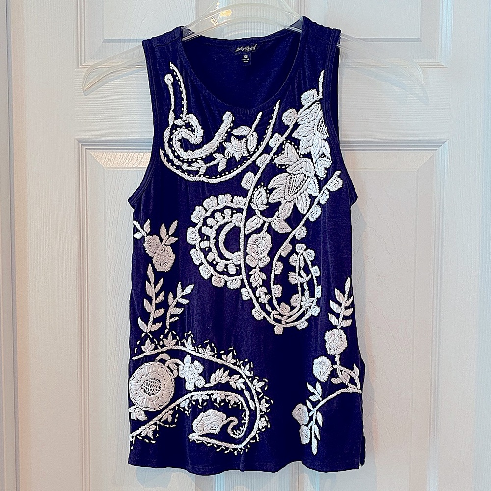 Lucky brand top